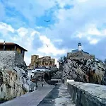 Holidays - Apto D Centrico Terraza Con Garaje Gratis