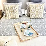Apartment Holidays - Apto D Centrico Terraza Con Garaje Gratis