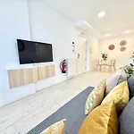 Holidays - Apto D Centrico Terraza Con Garaje Gratis *