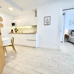Holidays - Apto D Centrico Terraza Con Garaje Gratis Apartment