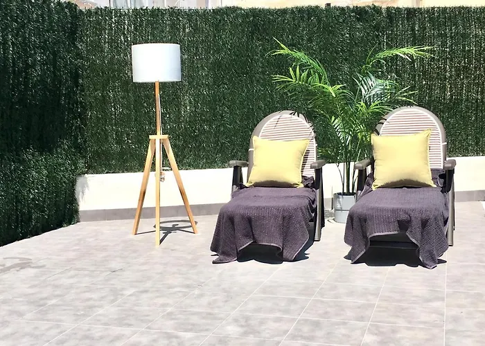 Holidays - Apto D Centrico Terraza Con Garaje Gratis