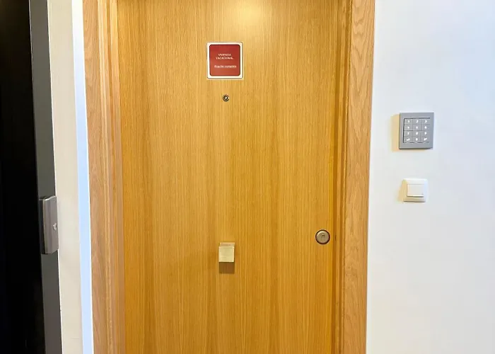 Holidays - Apto D Centrico Terraza Con Garaje Gratis Apartment *