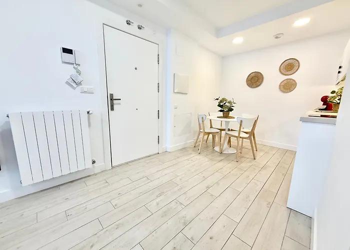 Holidays - Apto D Centrico Terraza Con Garaje Gratis Apartment Castro Urdiales