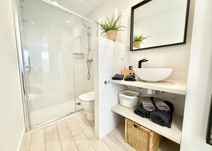 Holidays - Apto D Centrico Terraza Con Garaje Gratis Apartment Castro Urdiales