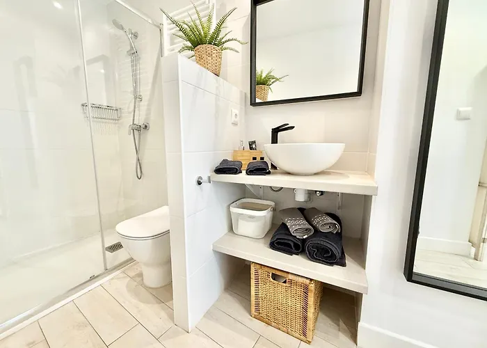 Apartment Holidays - Apto D Centrico Terraza Con Garaje Gratis Castro Urdiales