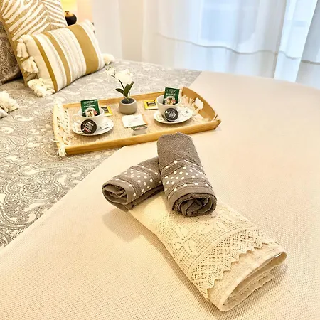 Holidays - Apto D Centrico Terraza Con Garaje Gratis