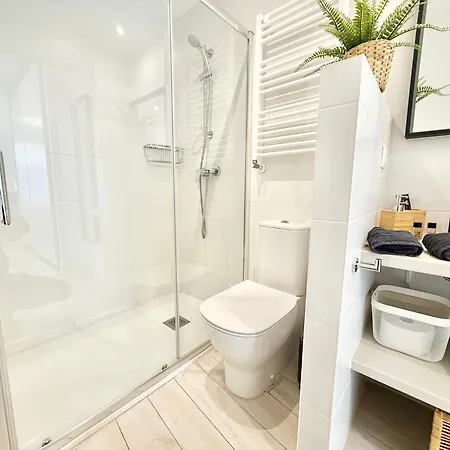 Holidays - Apto D Centrico Terraza Con Garaje Gratis Castro Urdiales